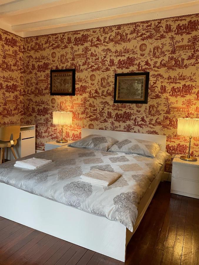 ホテルLe Manoir De Laferté-sur-Aube エクステリア 写真